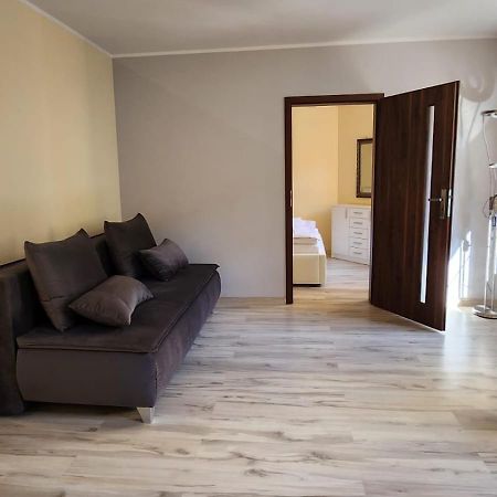 Апартаменты Apartament 14 Свиноуйсьце Экстерьер фото
